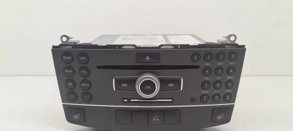 Mercedes-Benz C W204 Radio/CD/DVD/GPS head unit A2049005903 A2049028801 A2049016601