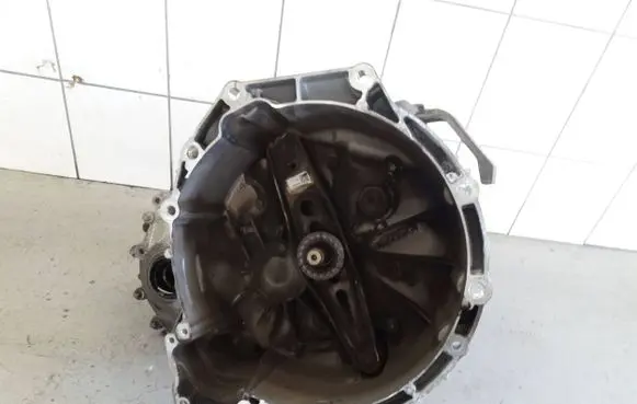 BMW 2 F45 Manual 6 speed gearbox GS658BG