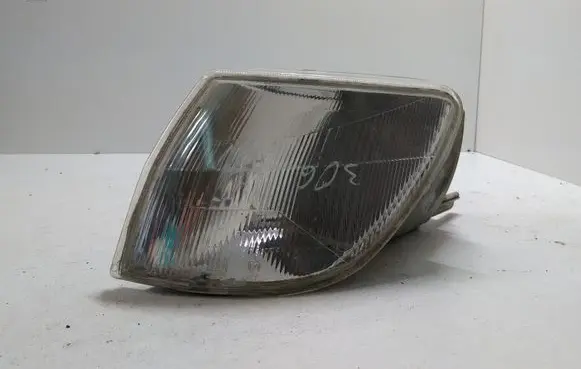 Peugeot 306 Front indicator light P39351G