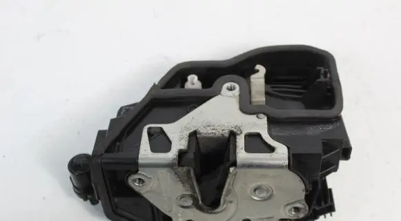 BMW 5 GT F07 Sliding door lock 7167071