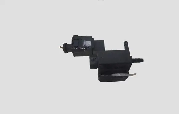 Audi A4 S4 B8 8K Turbo solenoid valve 037906283C 72288000
