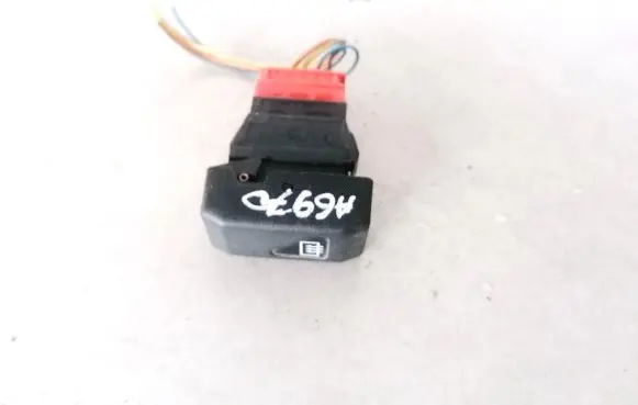 Renault Espace II Windscreen/window heater switch