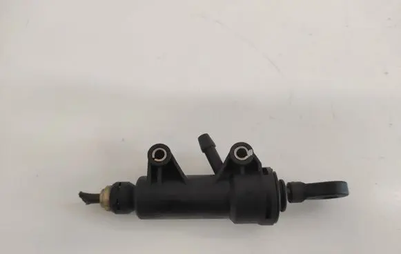 BMW 3 E46 Clutch master cylinder