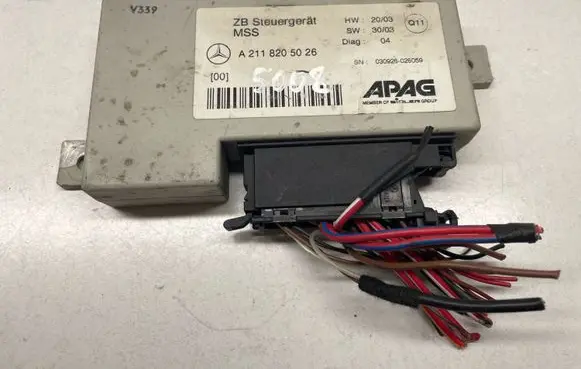 Mercedes-Benz E W211 Other control units/modules A2118205026 2118205026