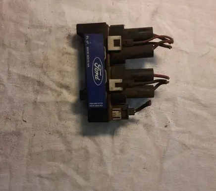 Volkswagen Sharan Coolant fan relay 7M0000317D 95VW8653EA