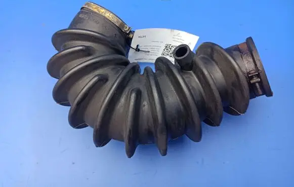 Mercedes-Benz S W140 Air intake hose/pipe 6030941309
