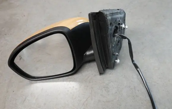 Dacia Sandero III Front door electric wing mirror 26233302A 205037 201883