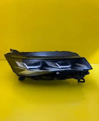 Renault Rafale Headlight/headlamp 260732178R