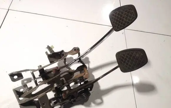 Brake pedal