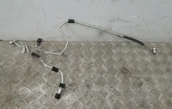 BMW X4 F26 Air conditioning (A/C) pipe/hose 9228234