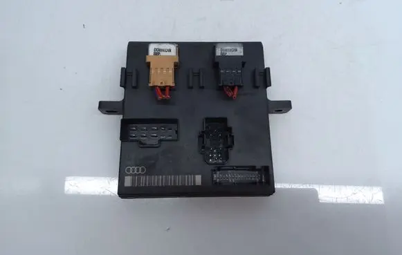 Audi A4 S4 B6 8E 8H Comfort/convenience module 000014524A4