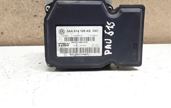 Volkswagen PASSAT B7 ABS Pump 3AA614109AS