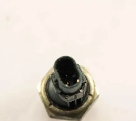 Audi A4 S4 B8 8K Oil pressure sensor 06L919081