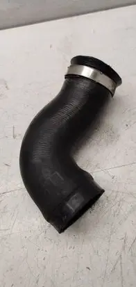 Audi A4 S4 B7 8E 8H Intercooler hose/pipe 8e0145837G