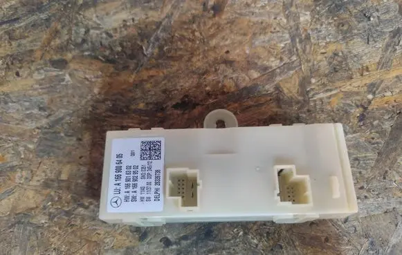Mercedes-Benz ML W166 Tailgate/trunk control unit/module A1669006405 A1669016302 A1669029502