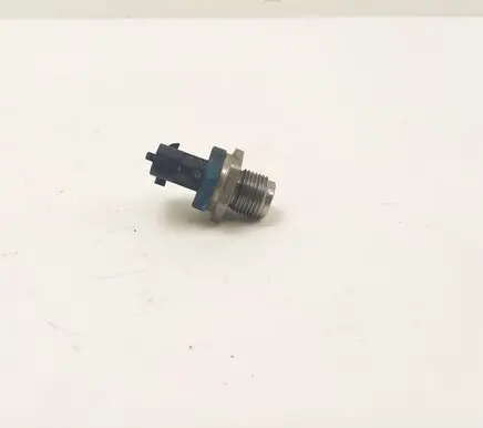 Fuel pressure sensor