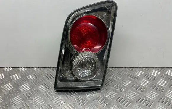 Mazda 6 Tailgate rear/tail lights 22661974