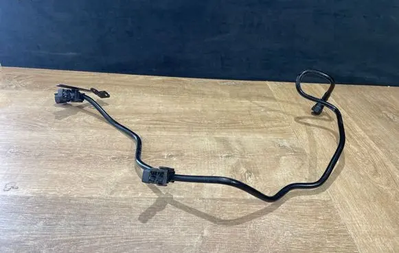 Jaguar XE Fuel line pipe H7A39J280AA