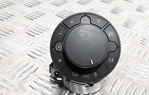 Opel Corsa D Light switch 13249397eb