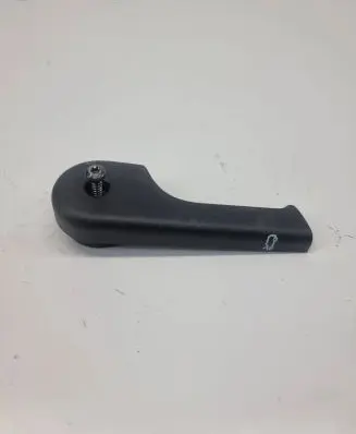 Engine bonnet (hood) release handle