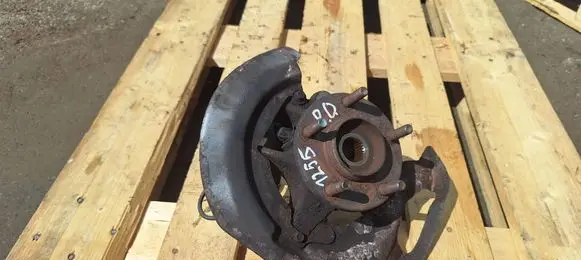 Mazda 3 II Front wheel hub 