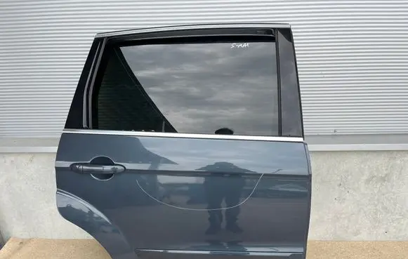 Ford S-MAX Rear door