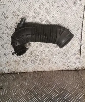 Audi A4 S4 B7 8E 8H Intercooler hose/pipe 8e0129615j