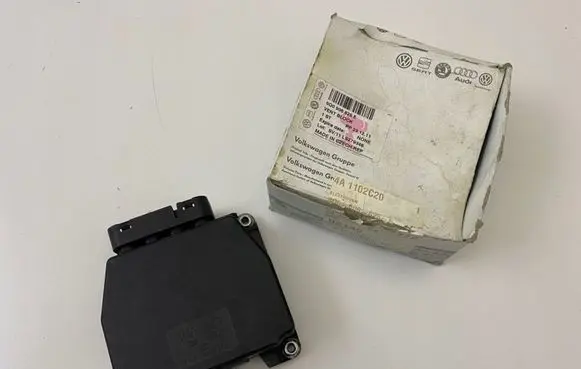 Audi A3 S3 8P Sensor 6Q0906625E