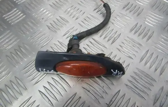 Opel Vectra B Front fender indicator light 09135507 1801988