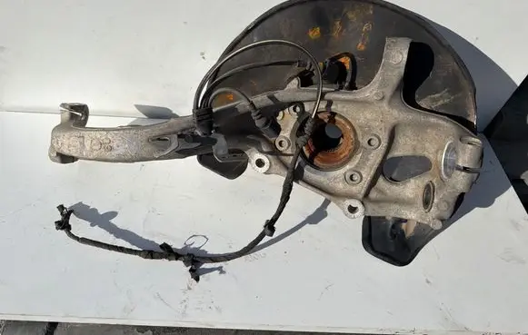 Audi Q5 SQ5 Front wheel hub 4G0407241D 090315 13023522227S