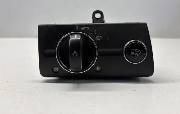 Mercedes-Benz E W211 Light switch 2115450104 04056000