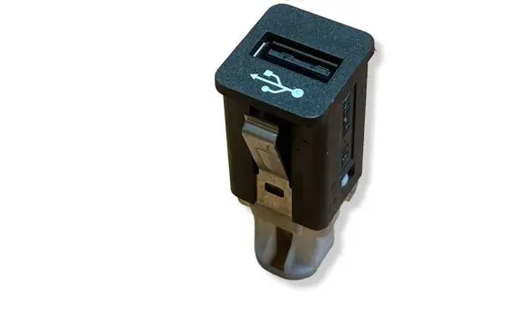 BMW 1 F20 F21 USB socket connector 9237656