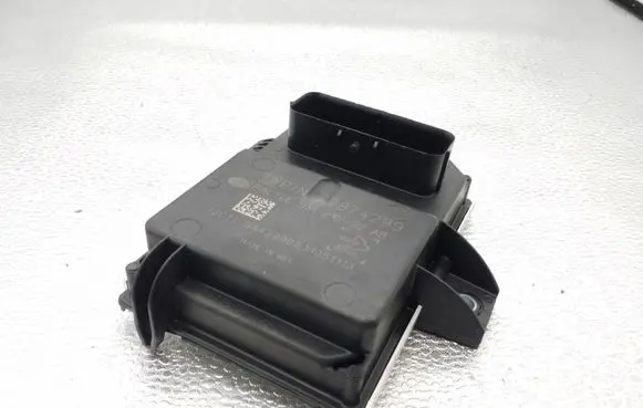 Buick Encore I Fuel injection pump control unit/module 22874299