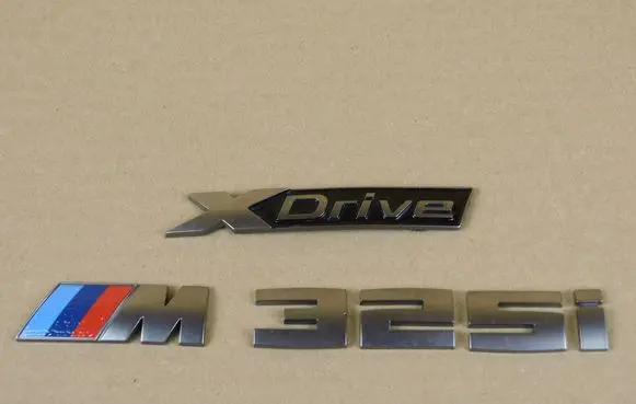 BMW 5 F10 F11 Manufacturers badge/model letters 8075985