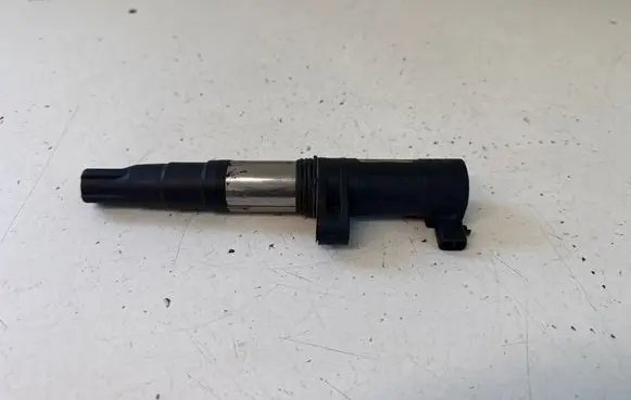 Opel Vivaro High voltage ignition coil 8200765882 7700875000 78419001