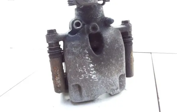 Opel Insignia A Rear brake caliper