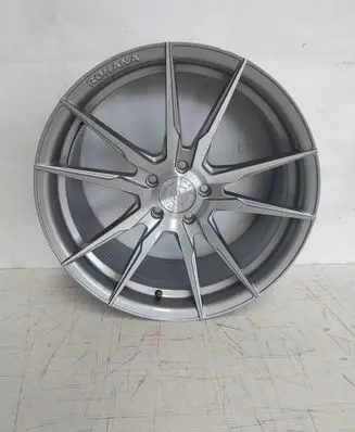 Volkswagen Golf VII R19 alloy rim 