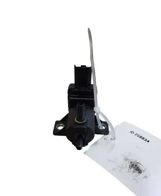 Peugeot Boxer Vacuum valve 9865558580