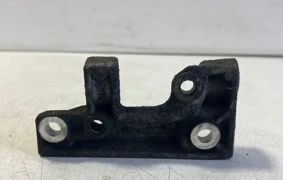 Peugeot Expert Engine mounting bracket 9804120780