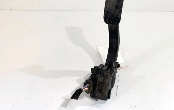 Renault Master III Accelerator throttle pedal 180101626R