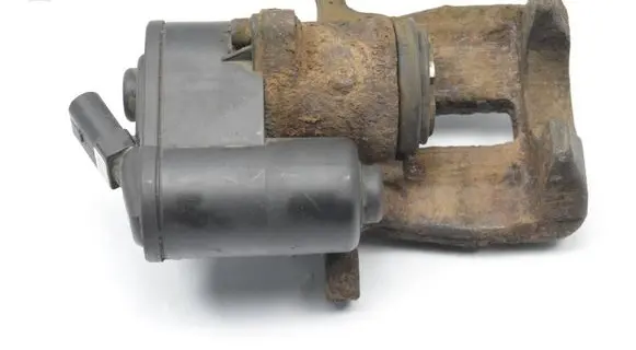 Volkswagen PASSAT CC Hand brake/parking brake motor 32332267D