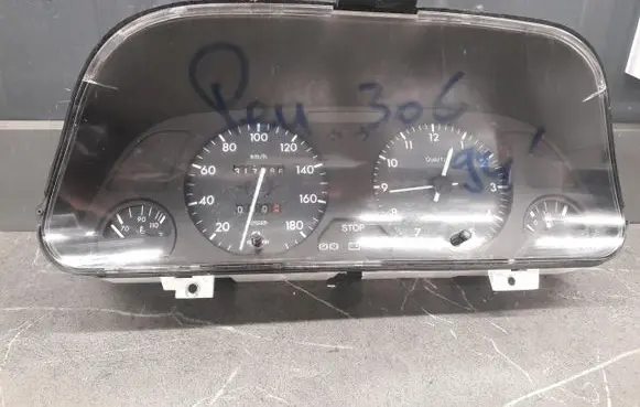 Peugeot 306 Screen/display/small screen 09033502031