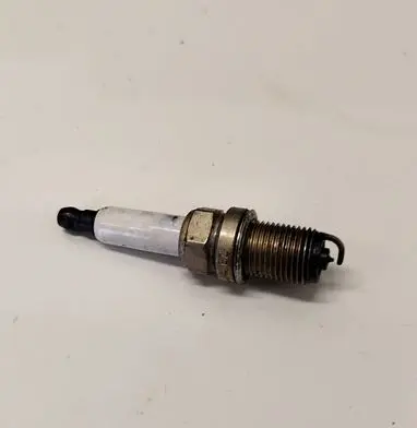Audi A6 S6 C6 4F Spark plug
