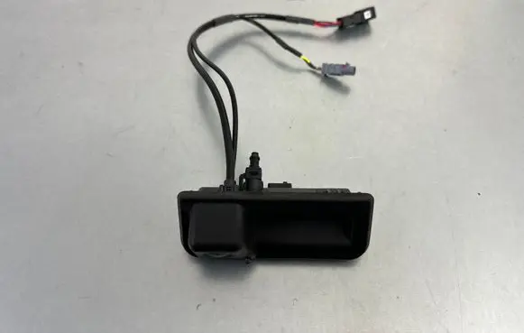 Volkswagen Touareg III Reversing camera 760827566A