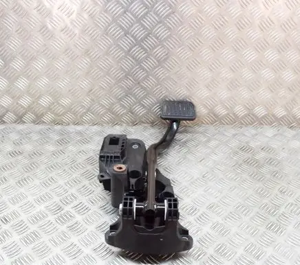 Tesla Model Y Brake pedal 118869150A