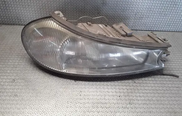 Ford Mondeo MK II Headlight/headlamp 1305235323
