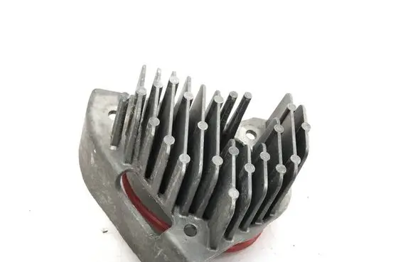 KIA Sportage LED ballast control module Y25L064