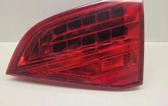 Audi A4 S4 B8 8K Tailgate rear/tail lights 8K9945094B 201209R
