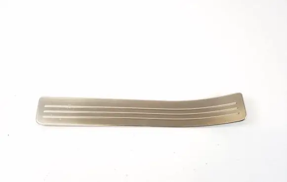 Mercedes-Benz GLK (X204) Front sill trim cover A2046800335