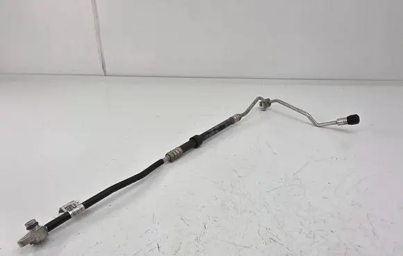 Audi A4 S4 B9 Air conditioning (A/C) pipe/hose 8W2820720D